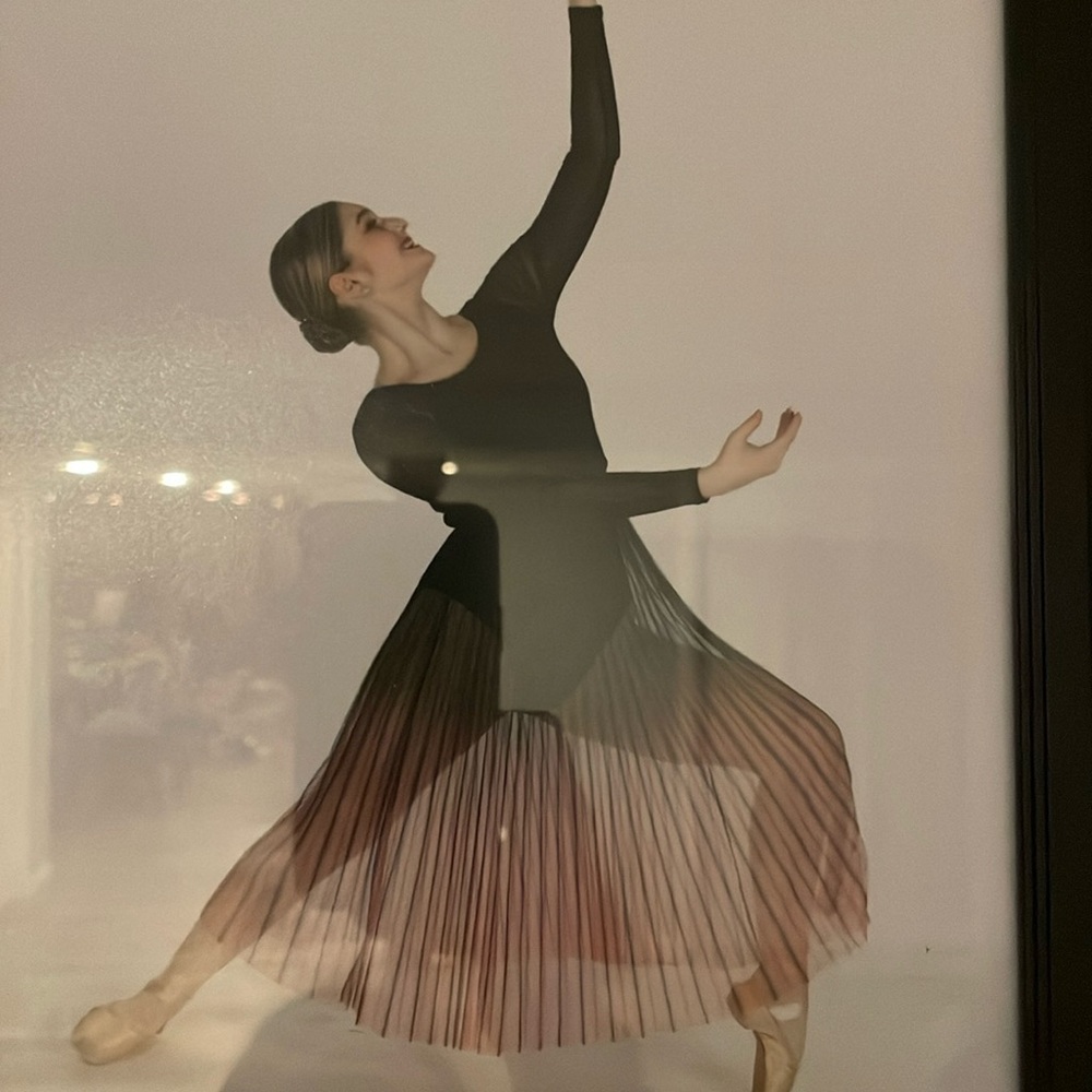 Weissman long lyrical/ballet black velvet to pink ombré dress